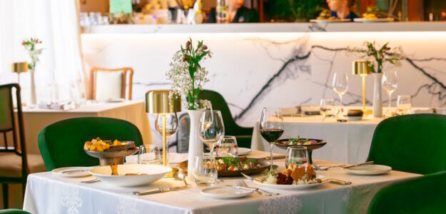 Restoran MEKK Villa Ammendes